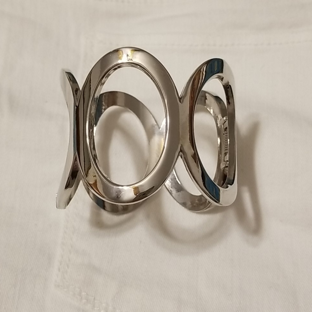 Bracelet (Silver modern)